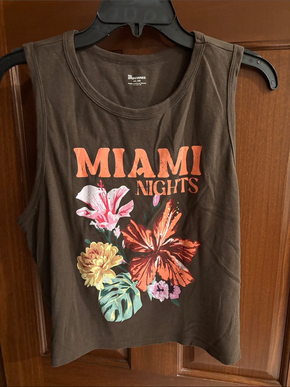 No Boundaries Floral Graphic Tank - Brown, XL